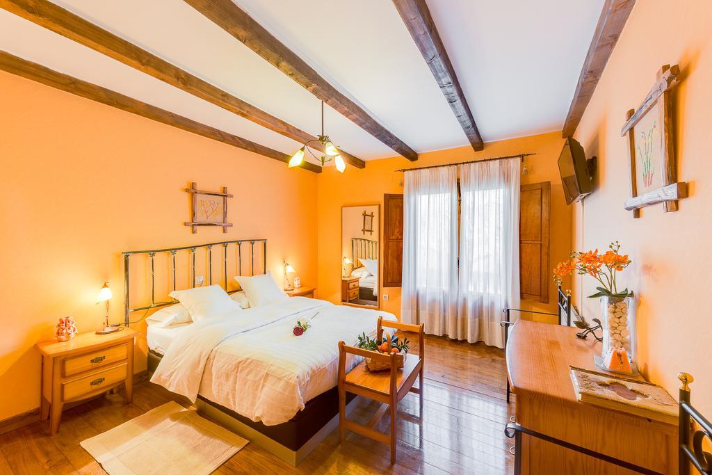 Los Montejos & Spa Valverde del Fresno Exterior photo